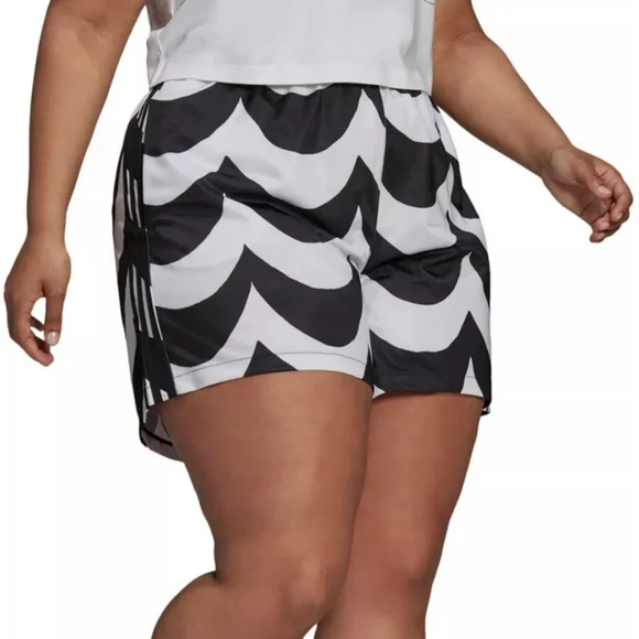 adidas originals X Marimekko Primegreen Sustainable Athletic Shorts Plus Size 2X - Picture 2 of 16